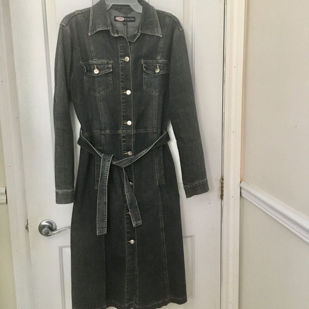 Long denim jacket